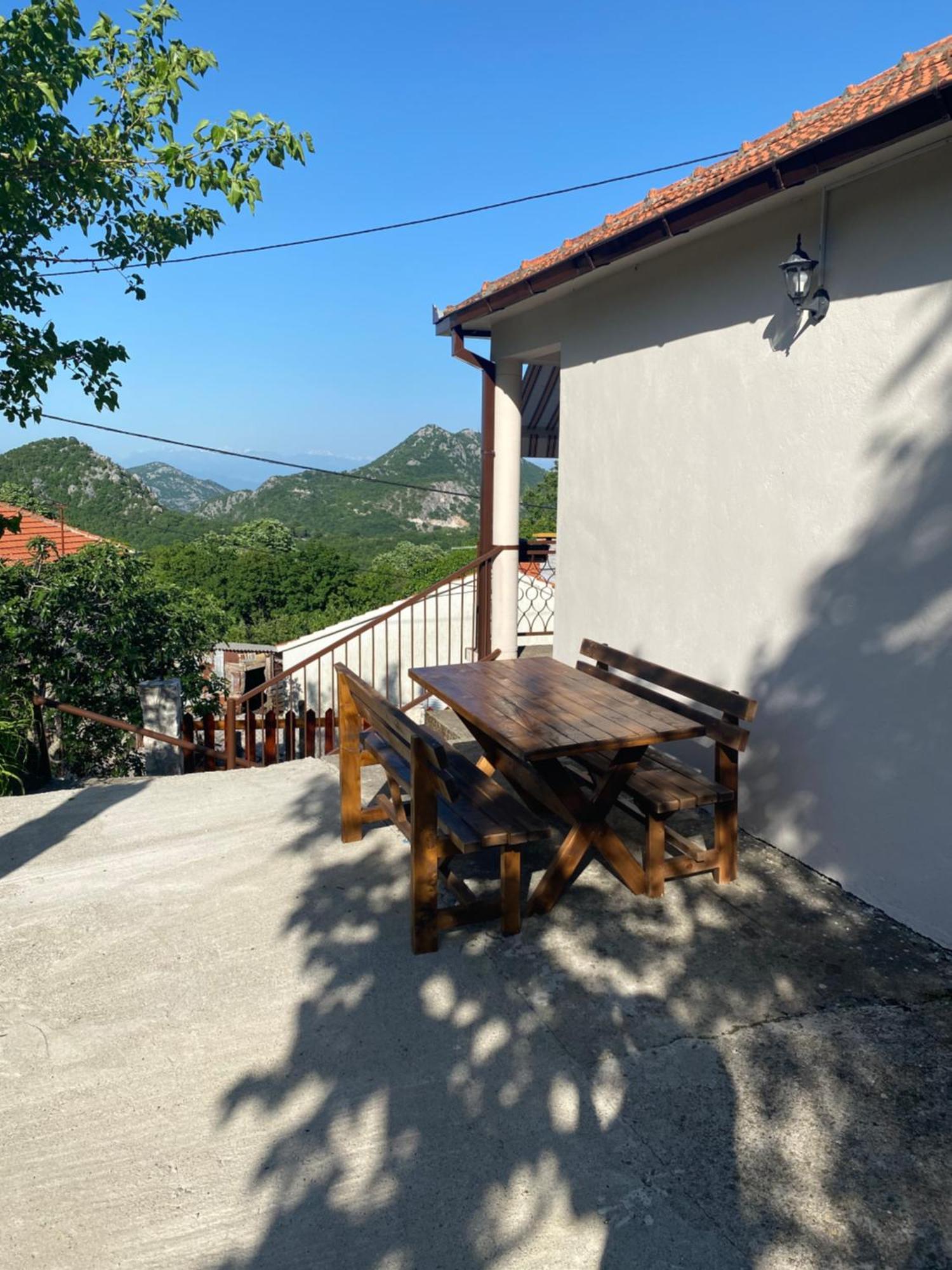Apartman Popovic Virpazar Luaran gambar